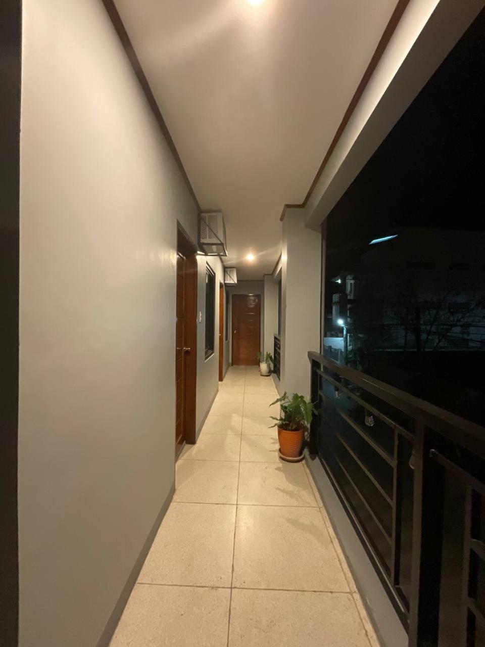 Halajo Bnb Transient Laoag Bagian luar foto